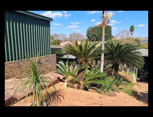 3 BEDROOM HOUSE FOR SALE IN MOUNTAIN VIEW